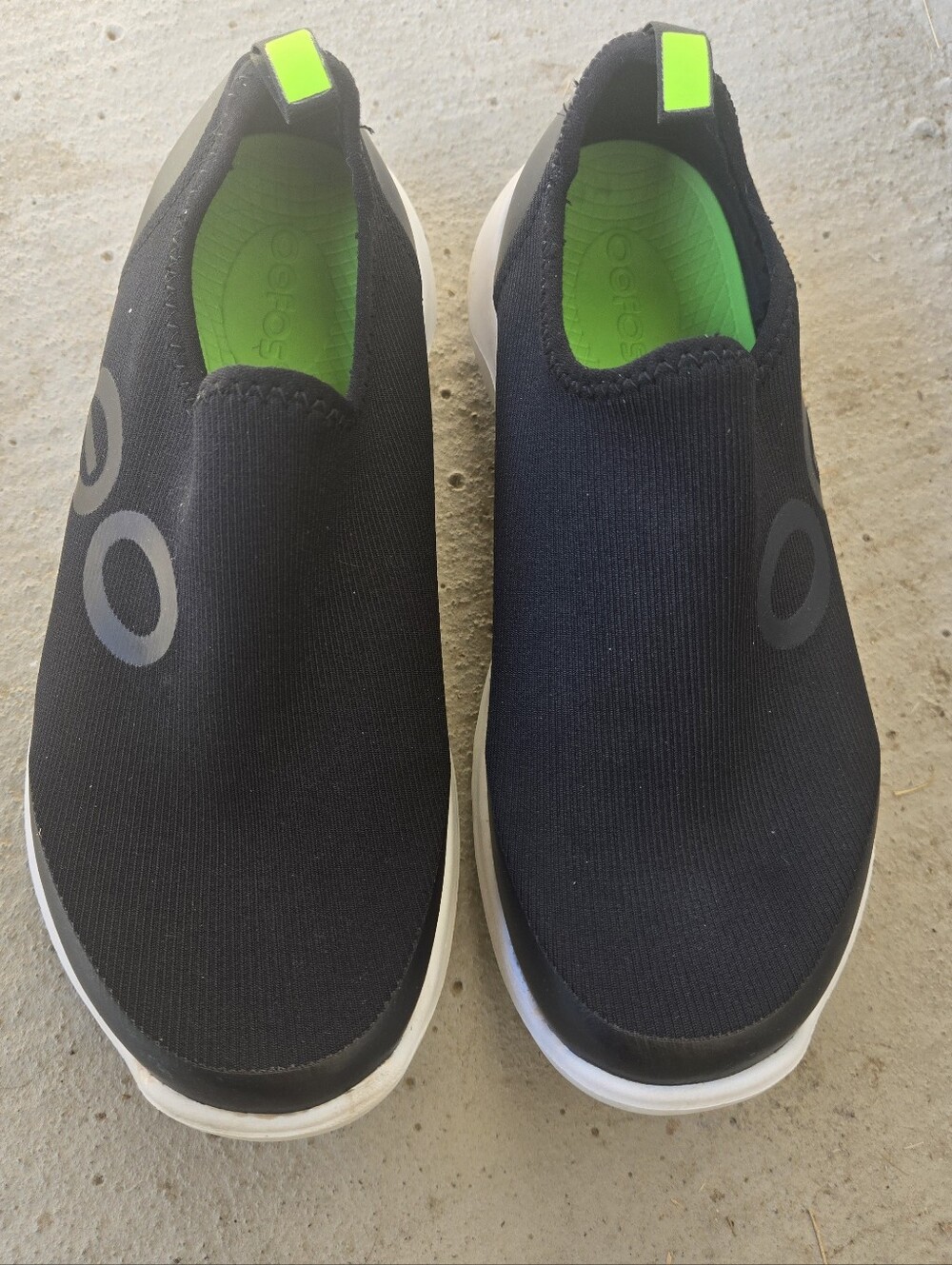 OOFOS Black Slip-On Athletic Shoes with White Sole and Neon Green Liner - Picture 2 of 5